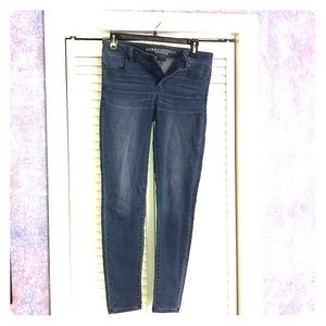 Super Stretch Medium-Wash Jeans